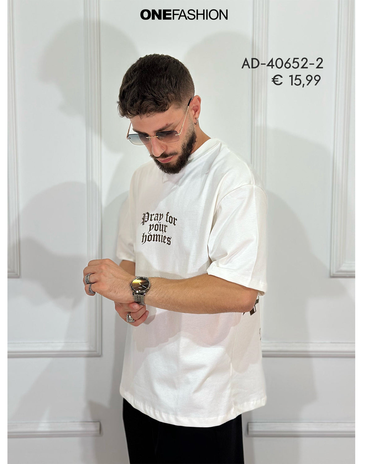 T-SHIRT UOMO “PRAY FOR YOUR HOMIES” STAMPA ICONICA
